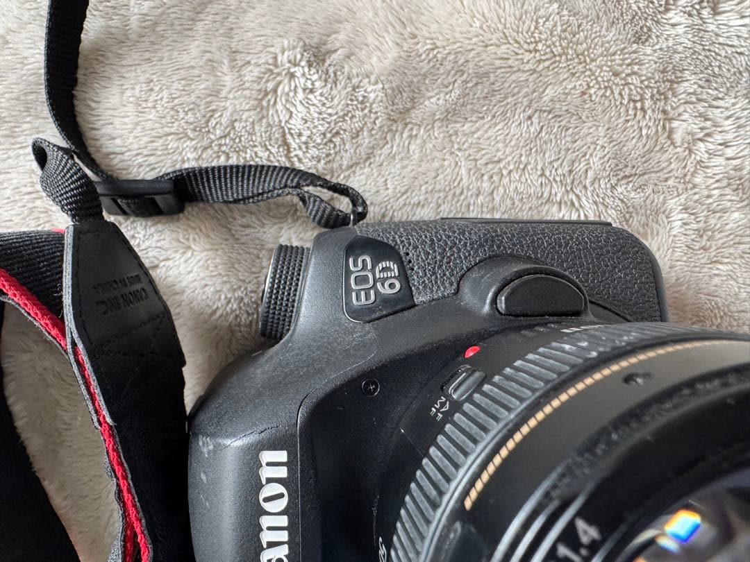 Canon EOS 6D デジタル一眼レフカメラ 本体