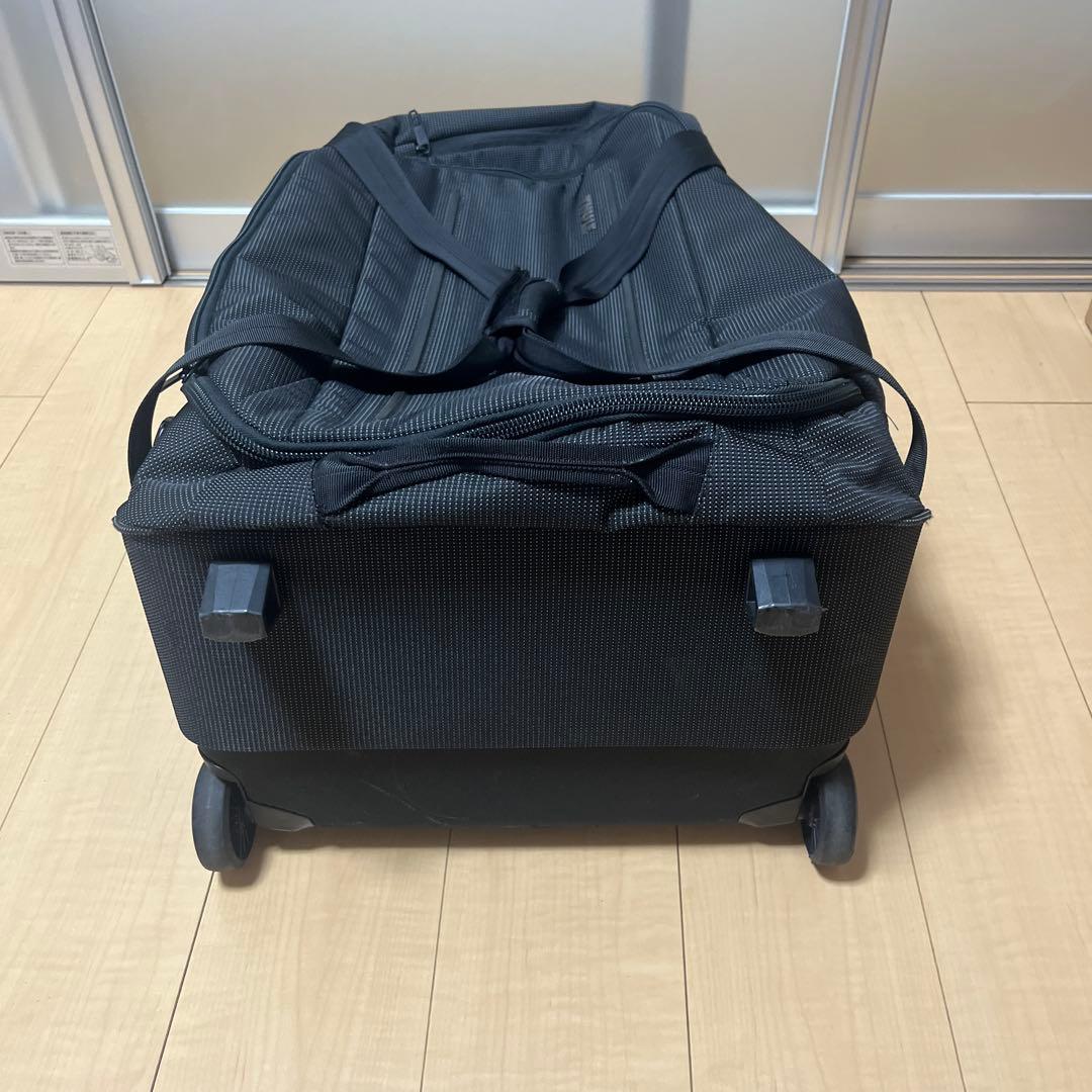 旅行かばん・小分けバッグ Thule Crossover2 wheeled duffel bag 76cm