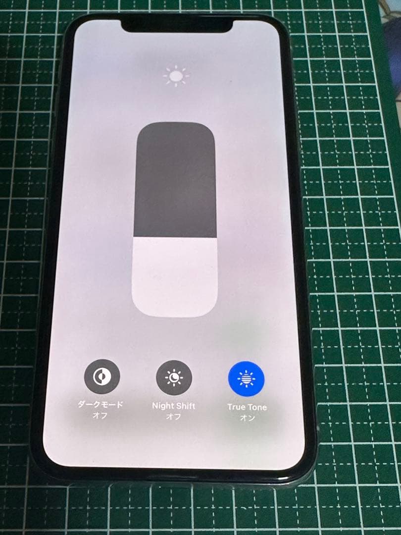 Apple iPhone X 64GB シルバー docomo ジャンク