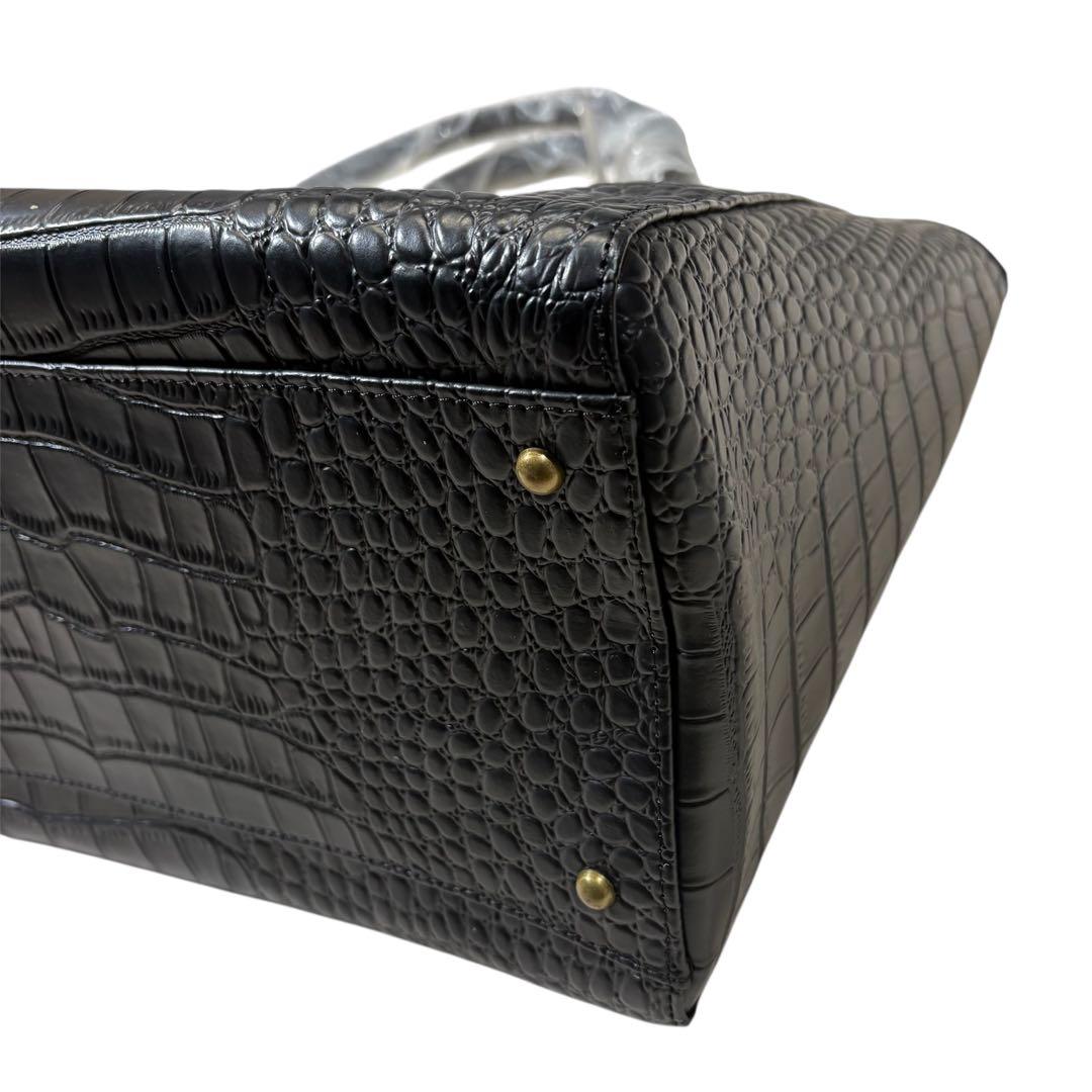 【新品未使用】テットオム/クロコダイル型押しカウレザートートバッグ/牛革/A4可