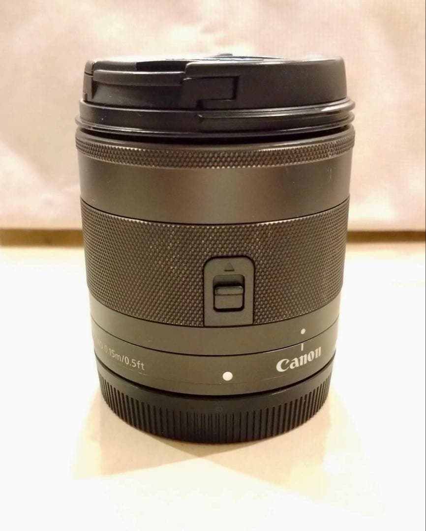 Canon EF-M 11-22mm +純正フード付