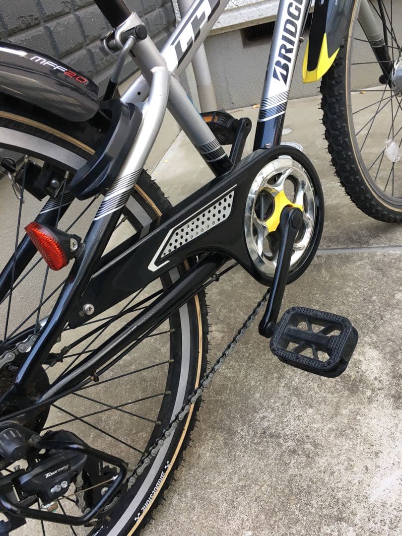 BRIDGESTONE クロスファイヤー　ジュニア 点灯虫CFJ47T キッズ