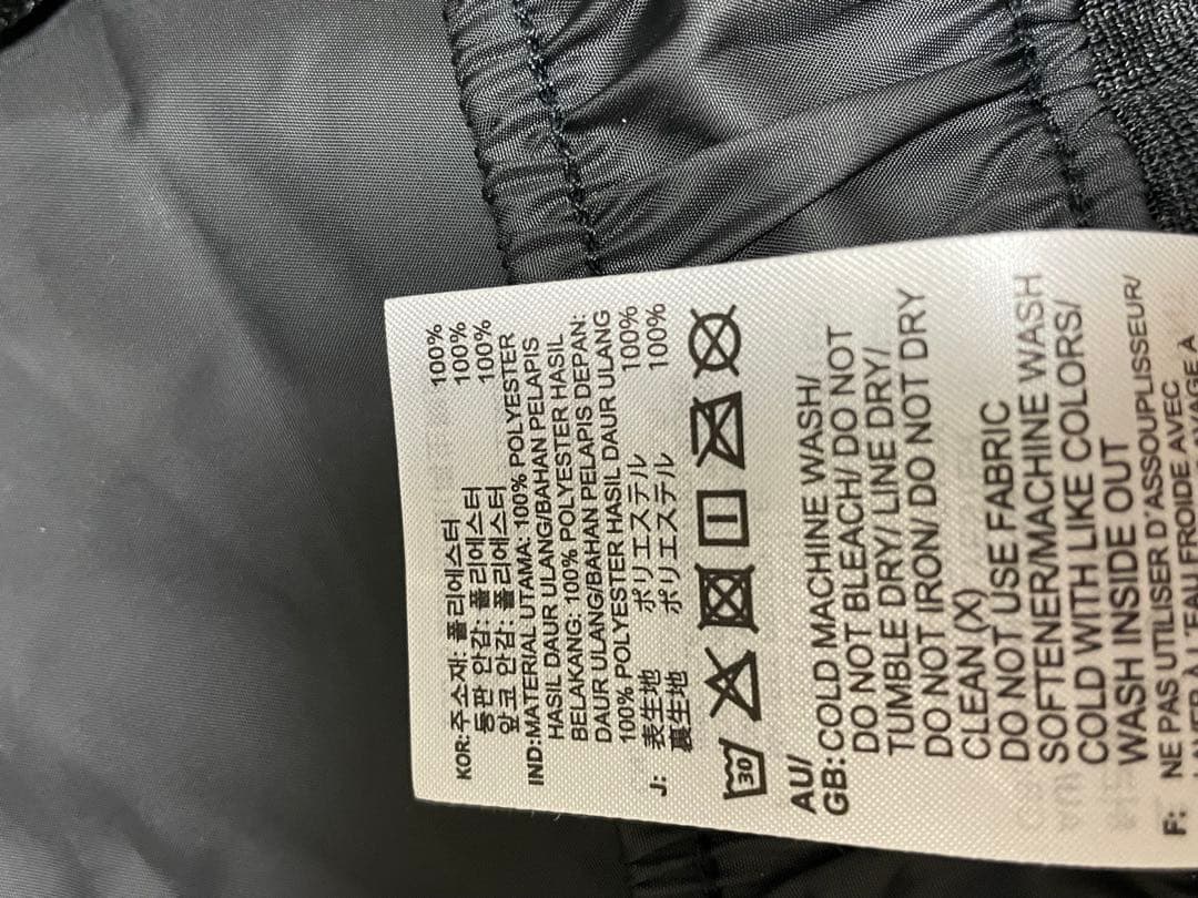 【みゆ様】【新品】adidas ウインドブレーカー 上下セットレディースLサイズ