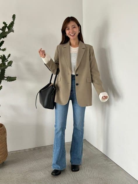 ヤヌーク【CLASSY11月号掲載】ブーツカット / FLB