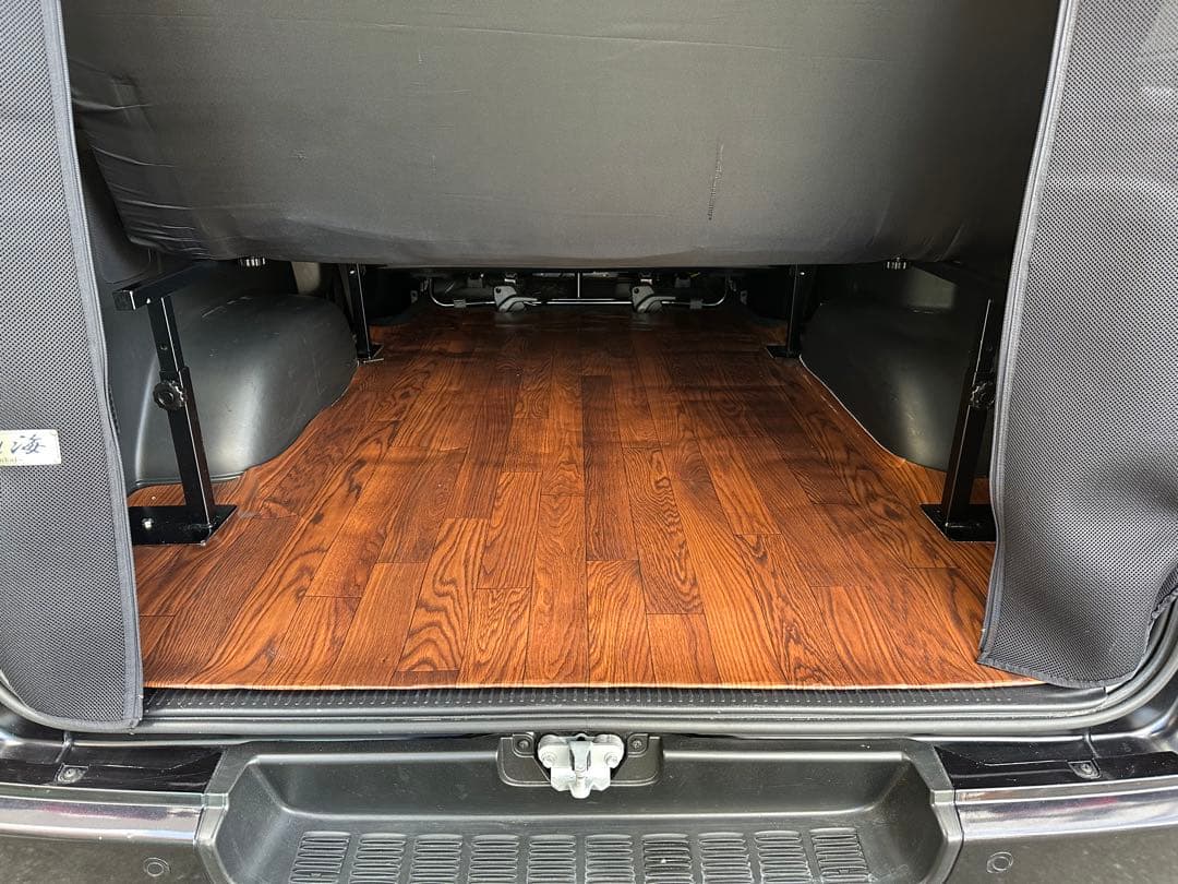 ［専用］ハイエース 200系 標準ボディ引き取りのみ