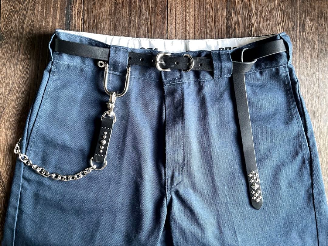 スタッズナローロングベルト　シルバー　ミッスーリ　HTC CALEE