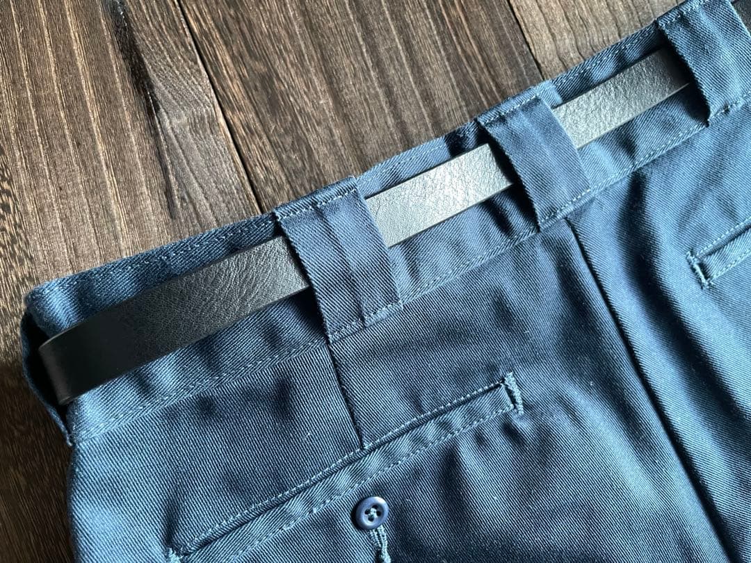 スタッズナローロングベルト　シルバー　ミッスーリ　HTC CALEE