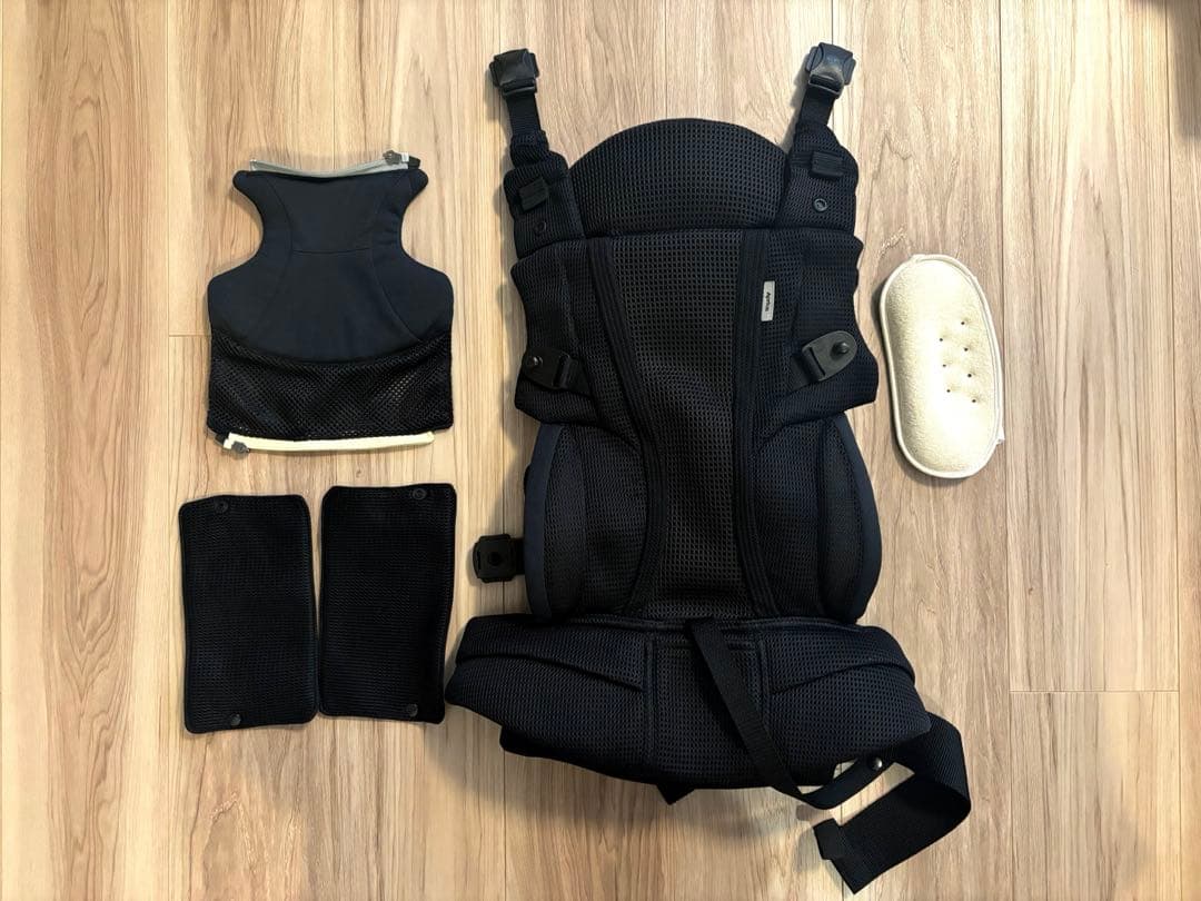 【美品/付属品全てあり】アップリカ Aprica 抱っこ紐 ラクリス ブラック