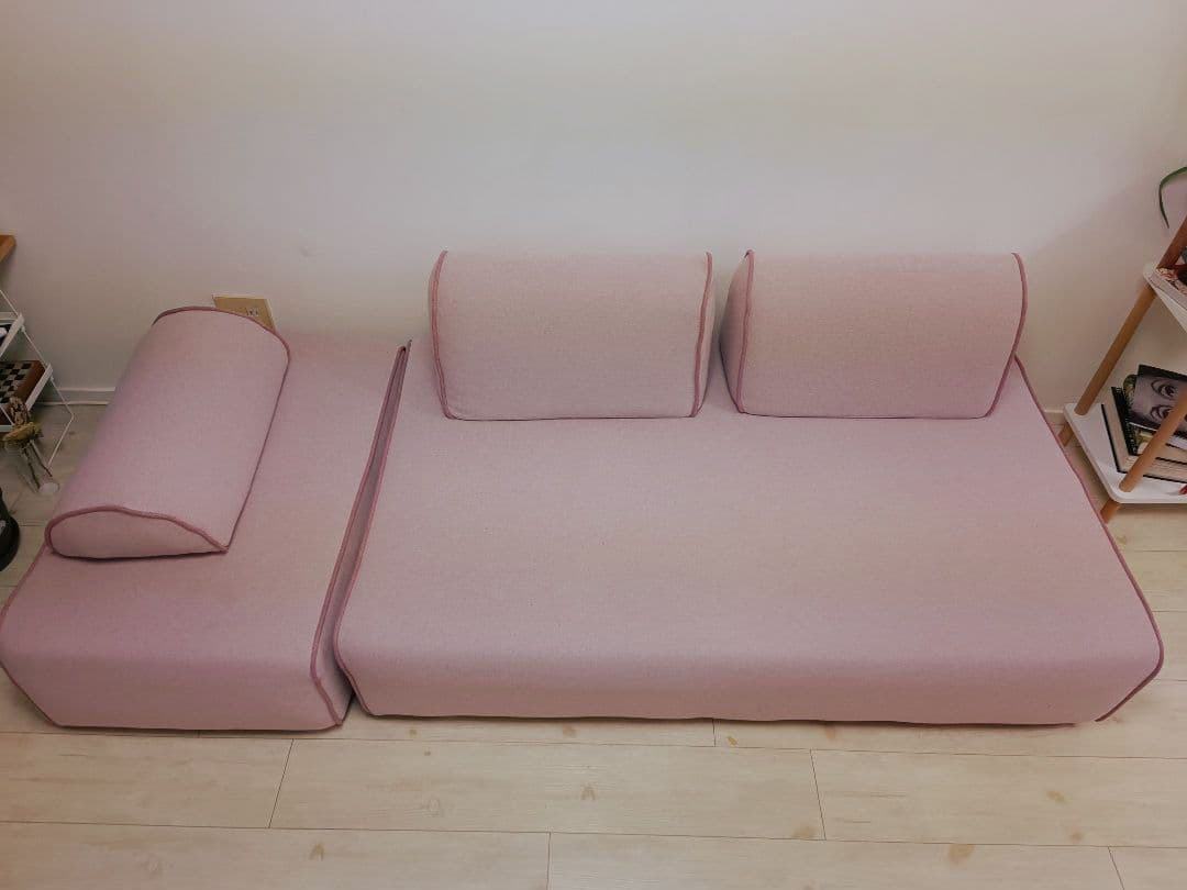 francfrancかわいいピンクソファ 背もたれ付き