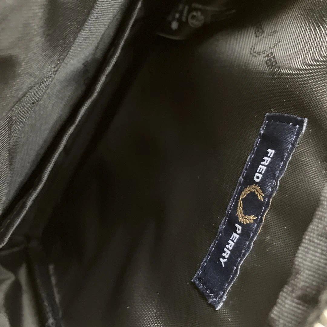 【美品】 FRED PERRY フレッドペリー Classic Side Bag