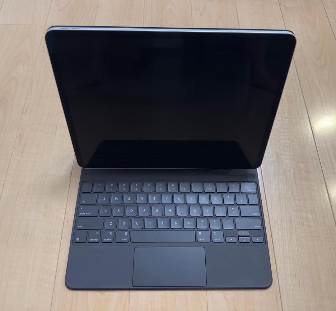 Apple iPad Pro12.9インチ Smart Keyboard付き
