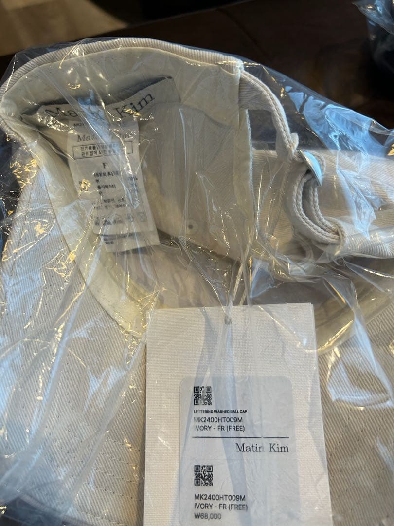 【matin kim】マーティンキム CAPアイボリー ロッテ百貨店