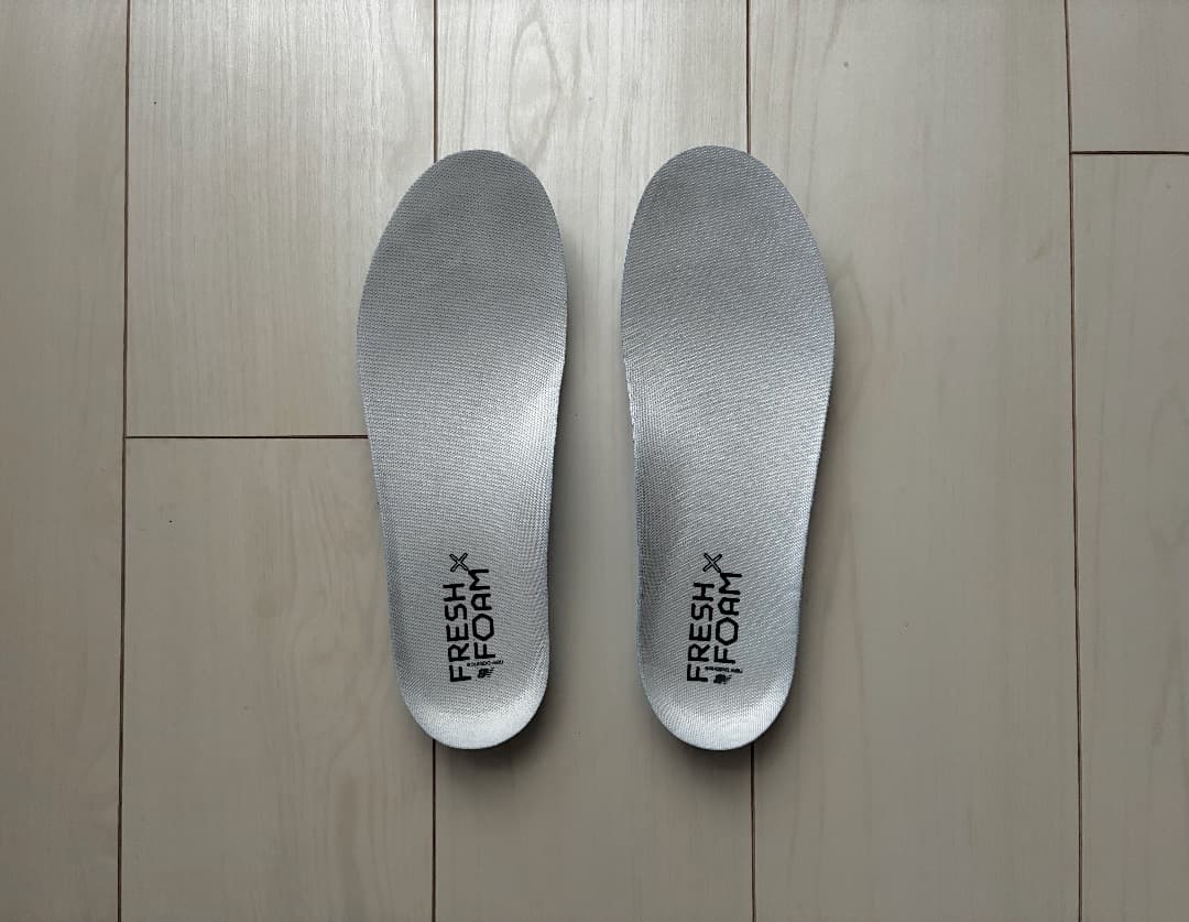 ニューバランス Fresh Foam X 880v15 GORE-TEX 25