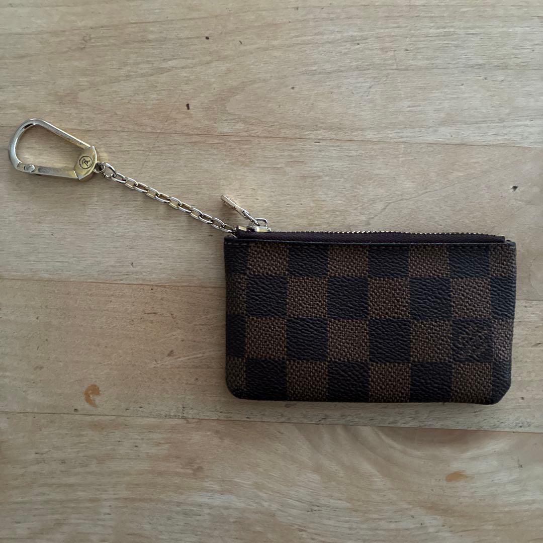 Luis Vuitton ケース