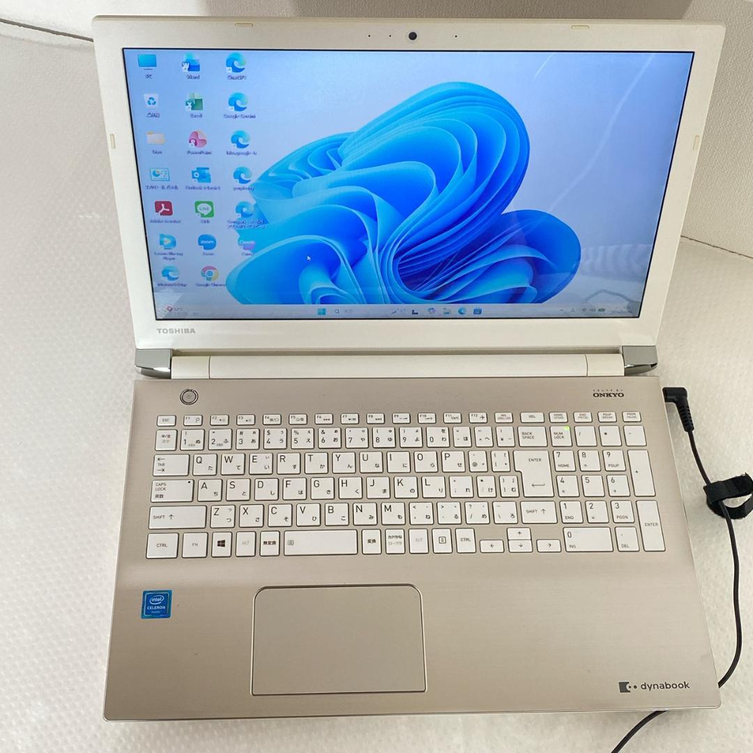 美品 ノートパソコン 東芝 Windows11 Office2021付