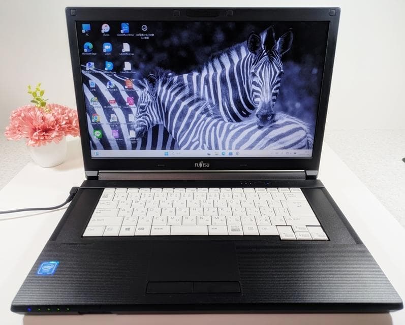 【超美品】Windows11✨新品8GB✨初心者に✨すぐ使える✨ノートパソコン✨