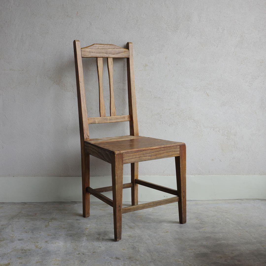 古いレトロな椅子