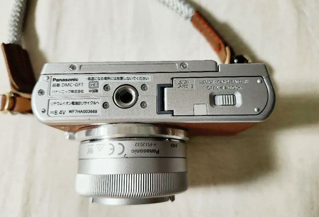 PanasonicLUMIX DMC-GF7Wブラウン パンケーキレンズつき