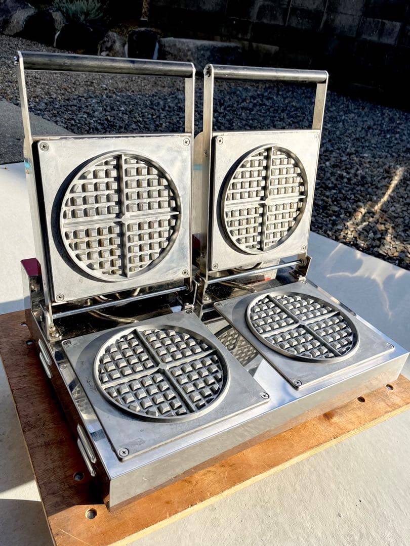 やんやん サンテックワッフルベーカー