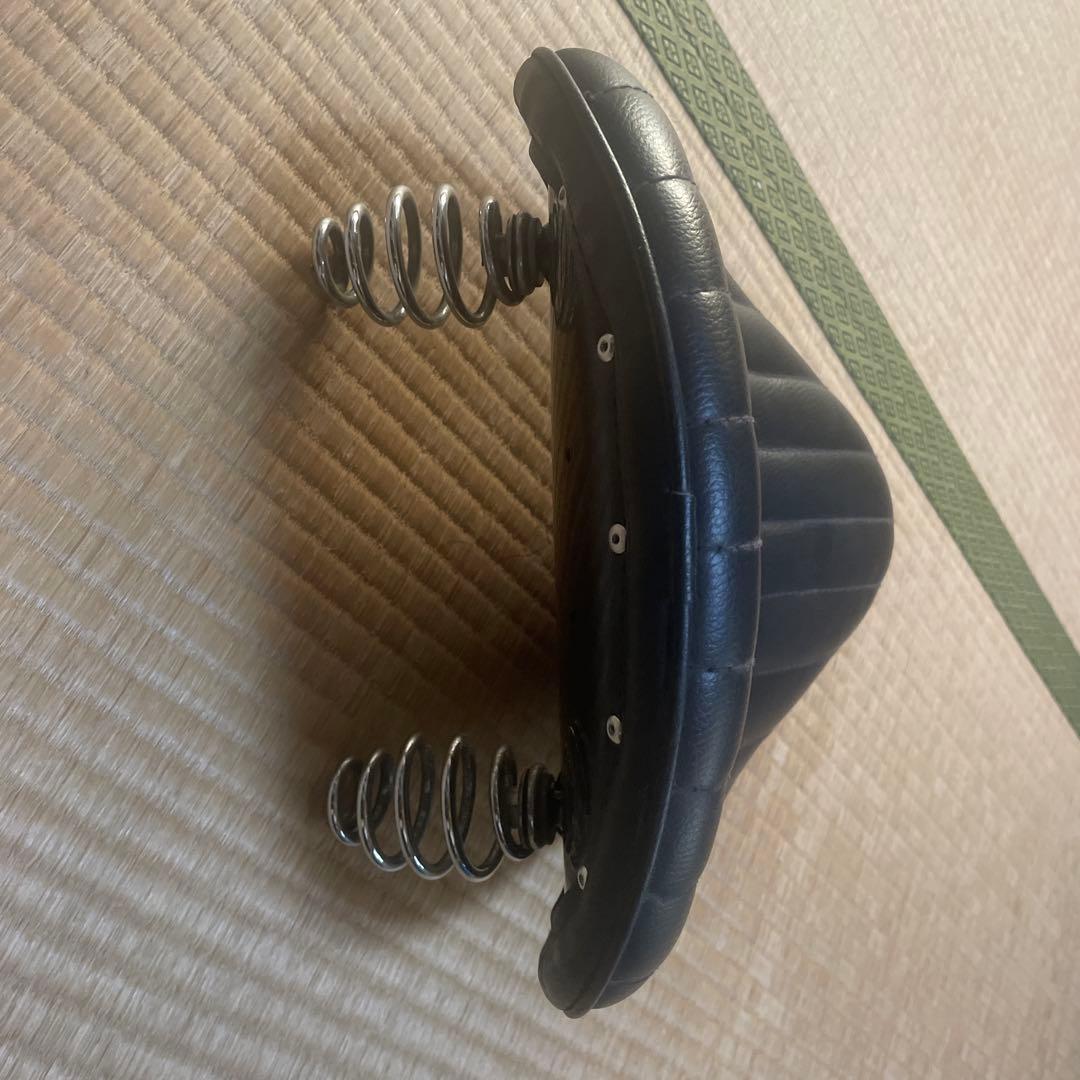 ブラックバイクシート ダブルスプリング