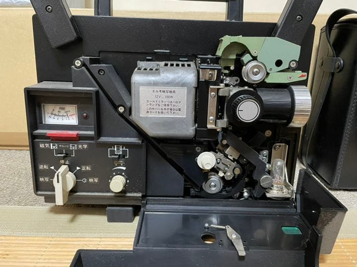 値下げ　昭和の名品エルモのカメラ、映写機、スピーカーセット