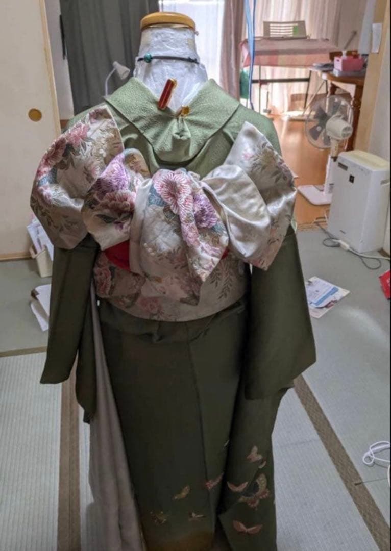 ❁︎ゆう様❁︎ 成人式 卒業式 結婚式 髪飾り