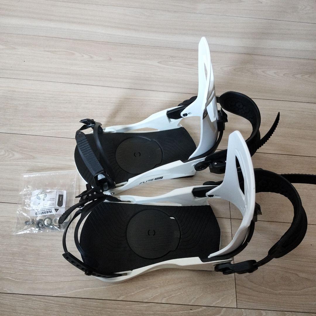 UNION　フライトプロ　ホワイト スノーボード ビンディング　Мサイズ