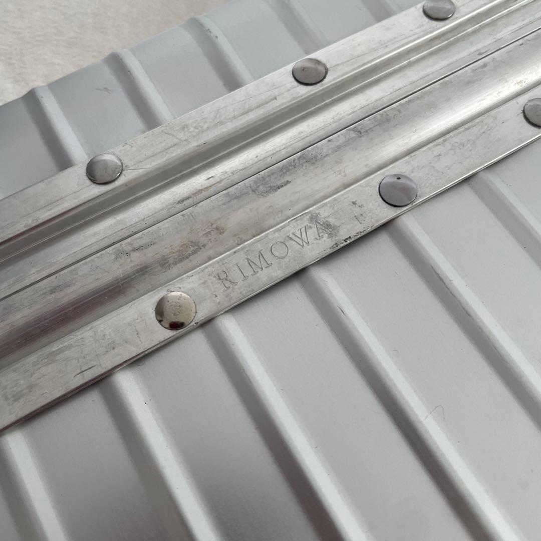 希少 RIMOWA Opal/オパール ビューティケース 19L アルミニウム