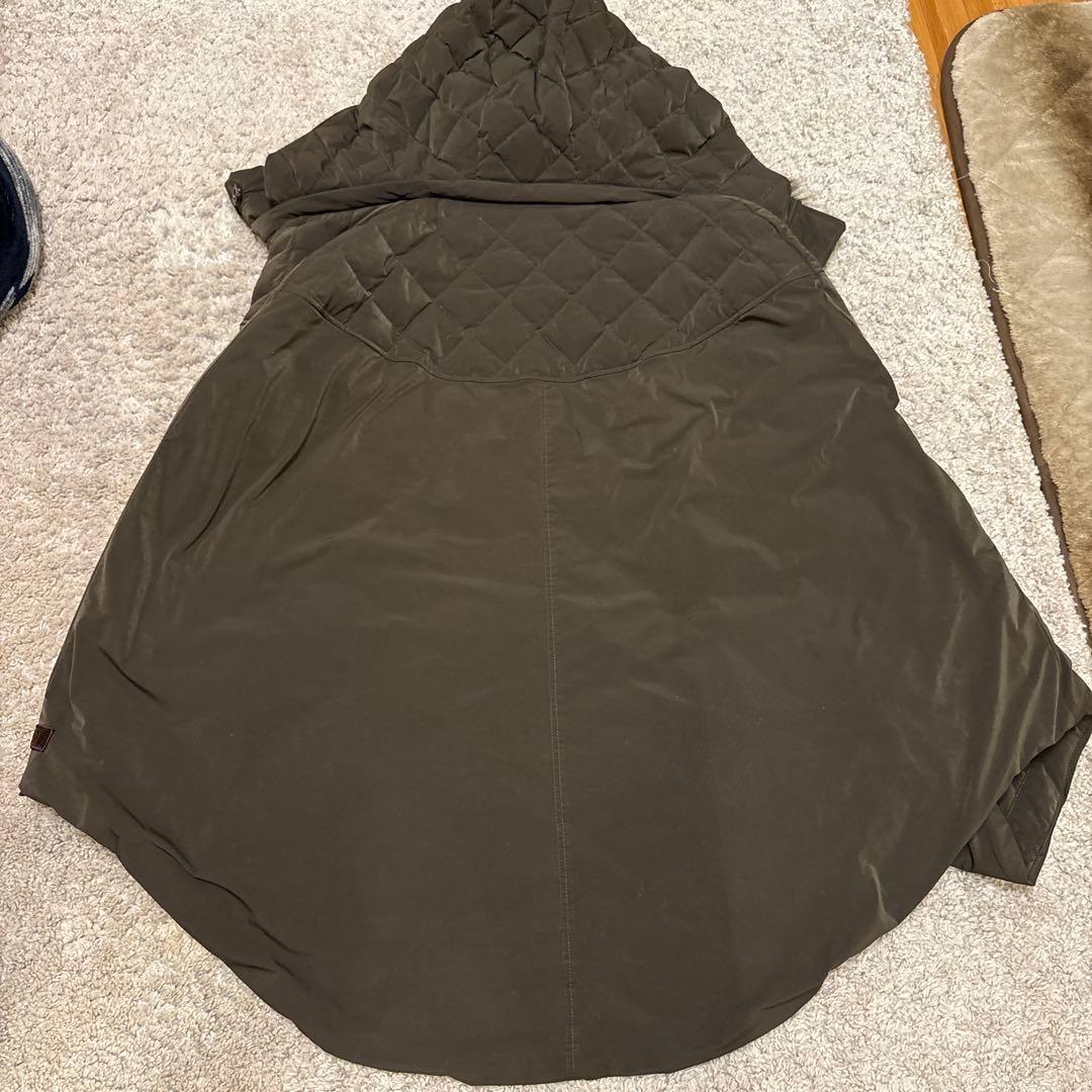 ひ*こ様 タトラス TATRAS フード付き ダウン ポンチョ・サイズ１・カーキ