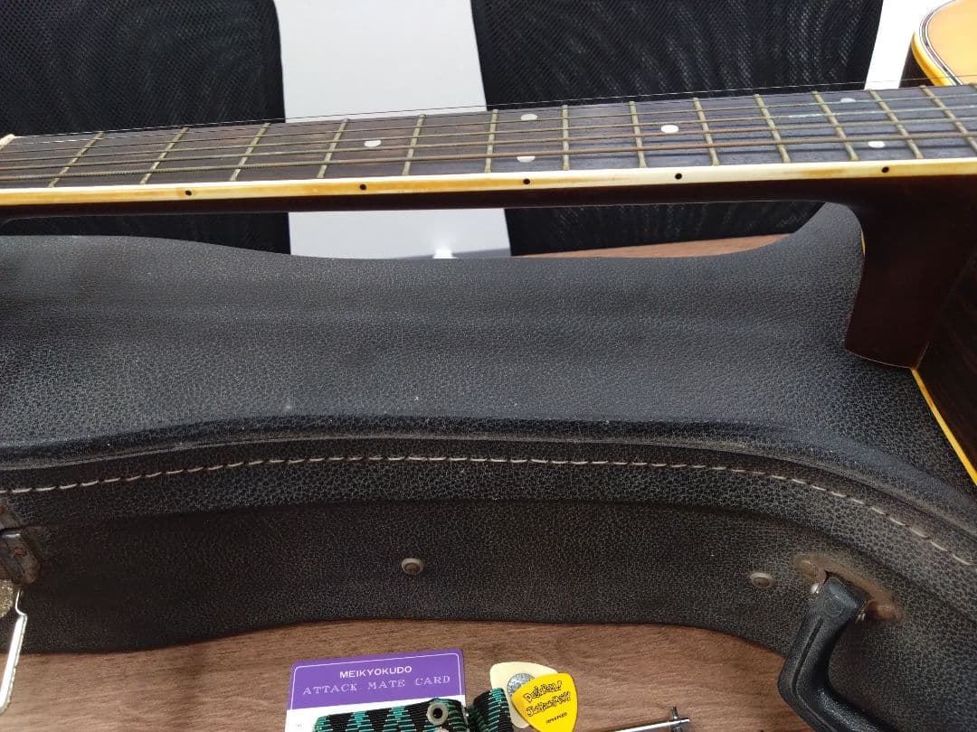 モーリス　Morris w-25 アコースティックギター ハードケース付き