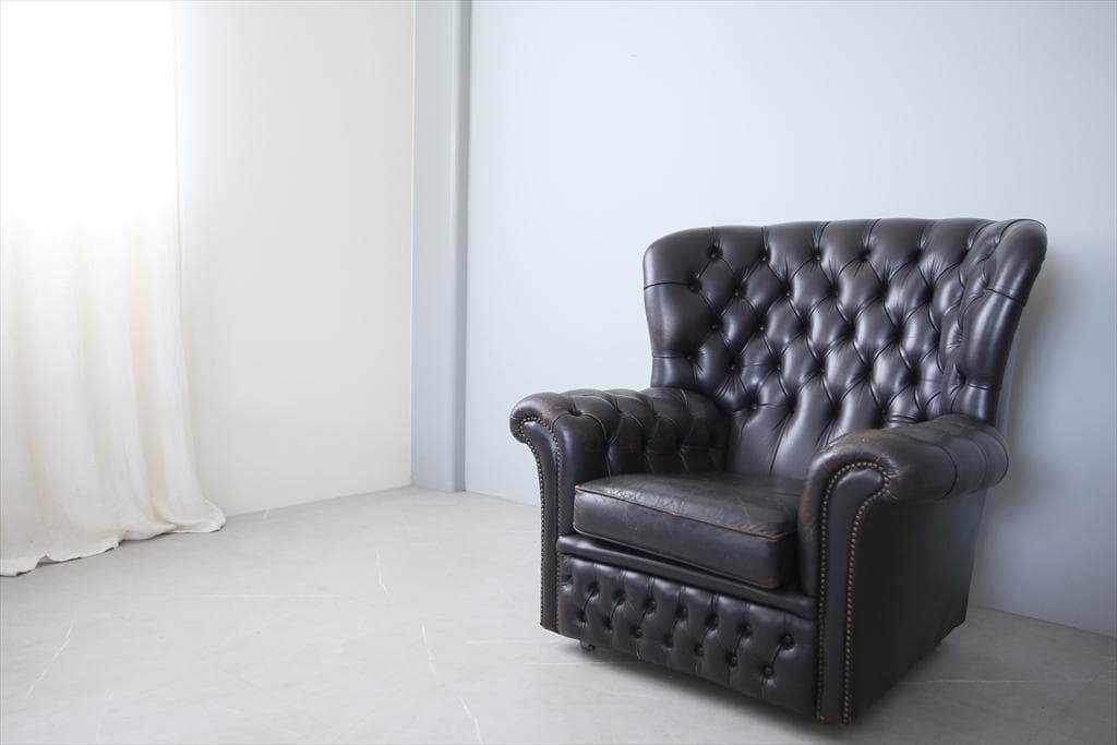 英国アンティークチェスターフィールドアームチェア/本革レザーソファー89-186