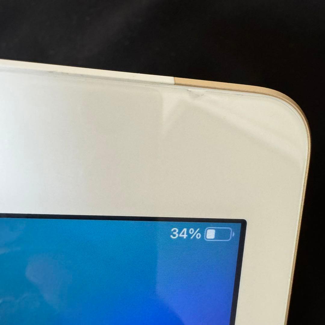 iPad第5世代／32GB／ゴールド セルラーモデル