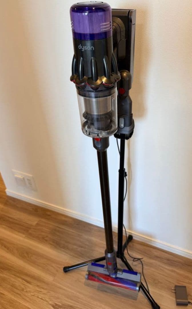 最終値下げ動作確認済Dyson Slim SV18 ダイソン 本体 スタンド付き