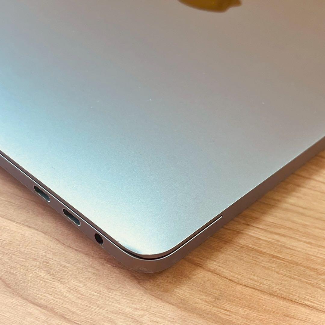 MacBook pro 13インチ 2020 i7 32GB 1TB 管3640
