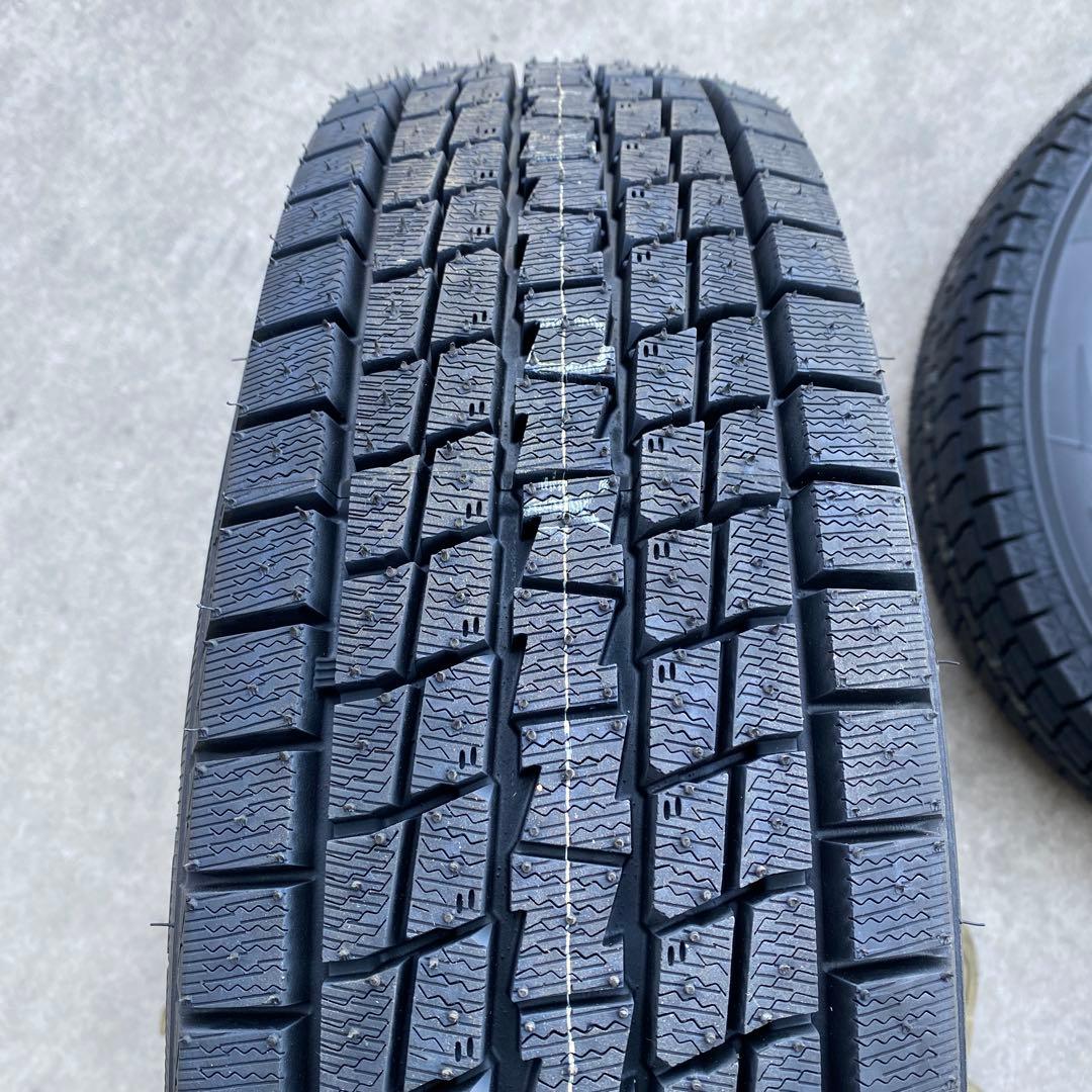 新品グッドイヤースタッドレスセット195/80R15 ジムニーシエラ、ノマド