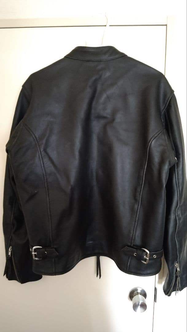 カウレザーシングルライダースジャケット
