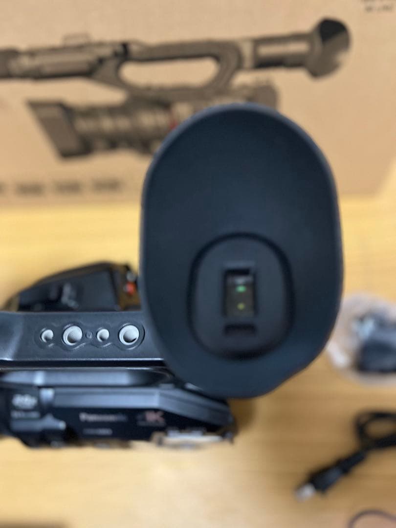 Panasonic HC-X20 ビデオカメラ 本体