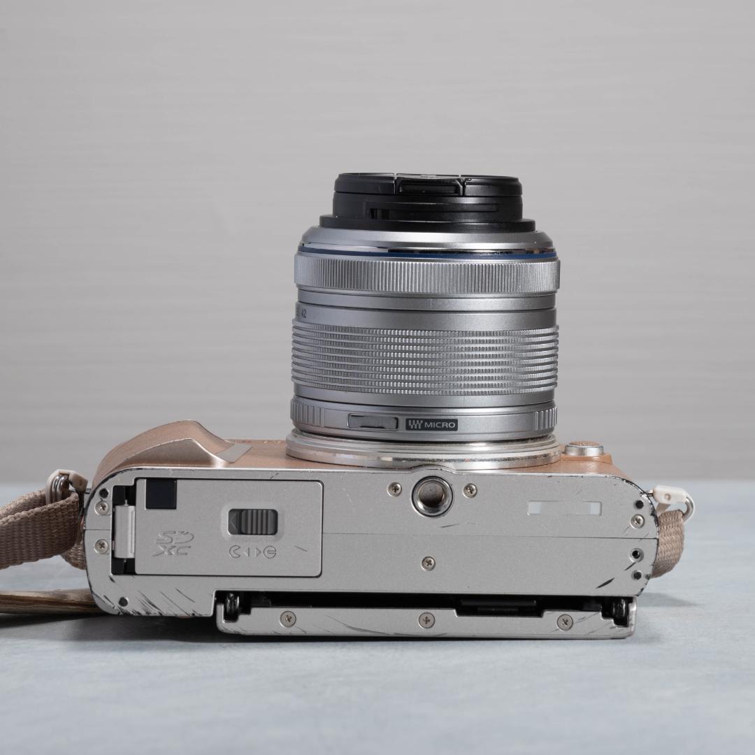 OLYMPUS PEN E-PL9 レンズキット スマホ転送OK