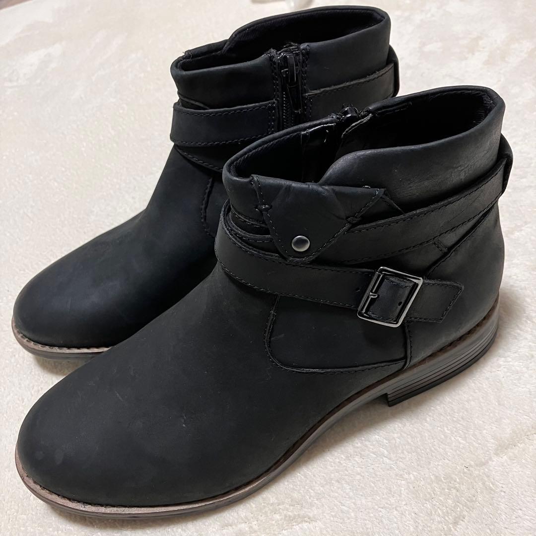 美品✨クラークス カムジン レザーショートブーツ サイドジップ コンフォート