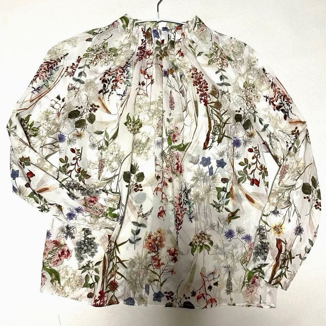 TOMORROW LAND★インクリーズフラワープリント＊ネックタックブラウス