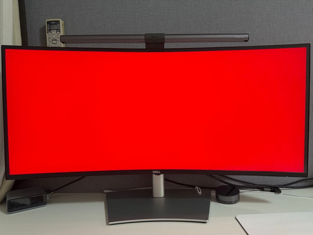 DELL カーブ型ディスプレイ 本体