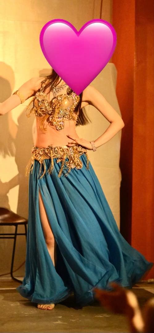 ベリーダンス　衣装　Amr Naser エジプト製　ゴールド　黄色