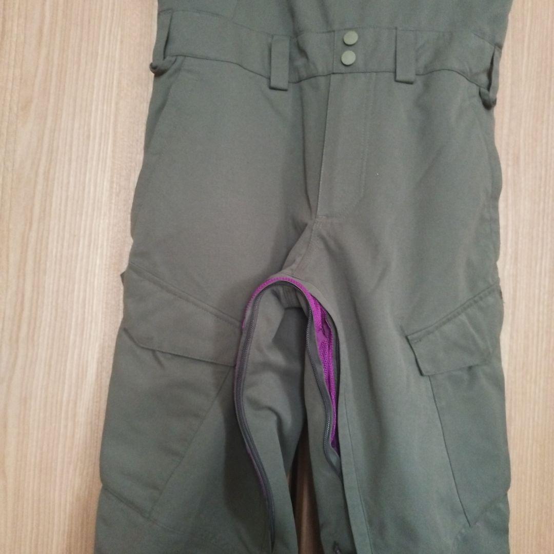 BURTONオリーブグリーン ビブパンツ 男性用