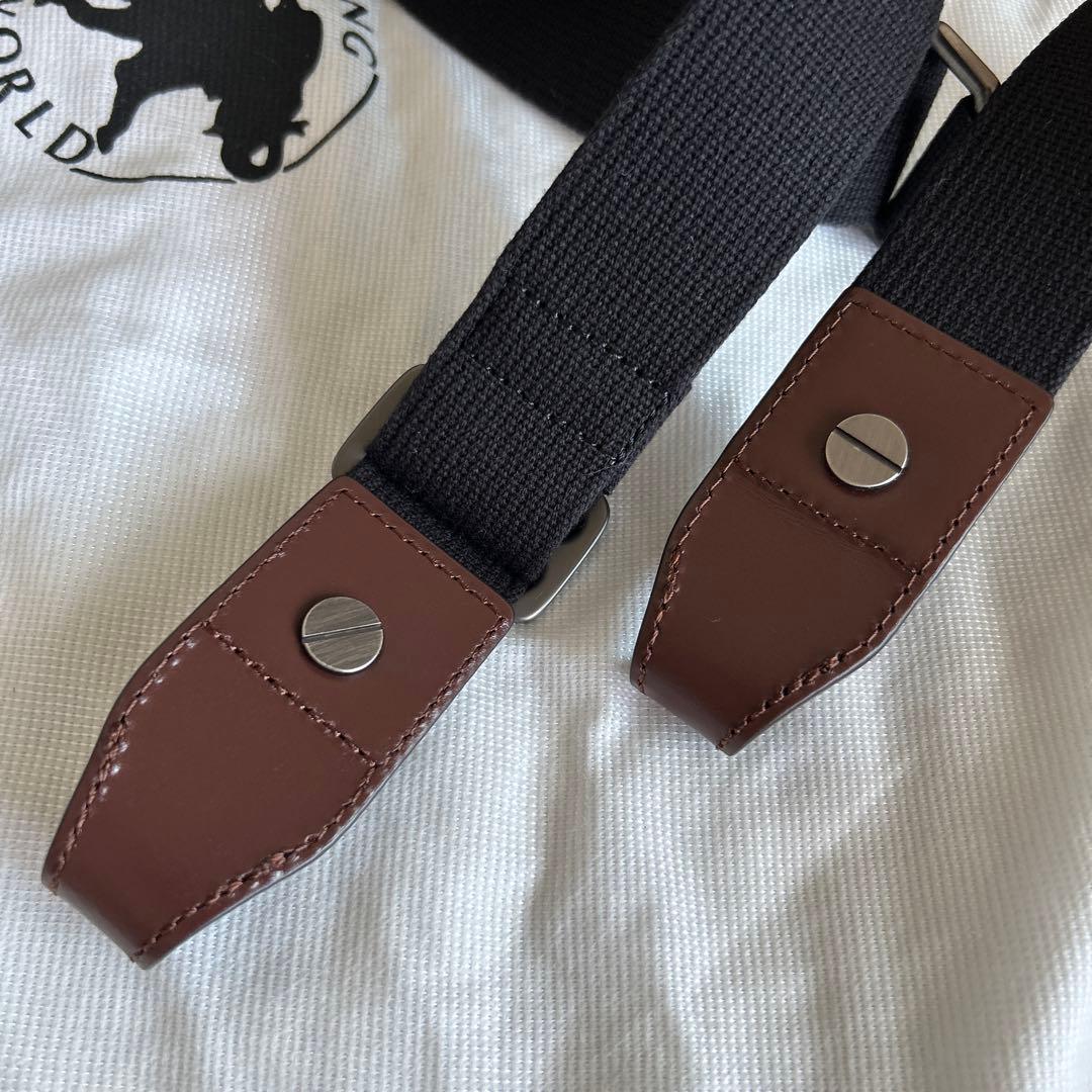 【美品】ハンティングワールド 【7831ビジネスバック】 ブラック&ブラウン