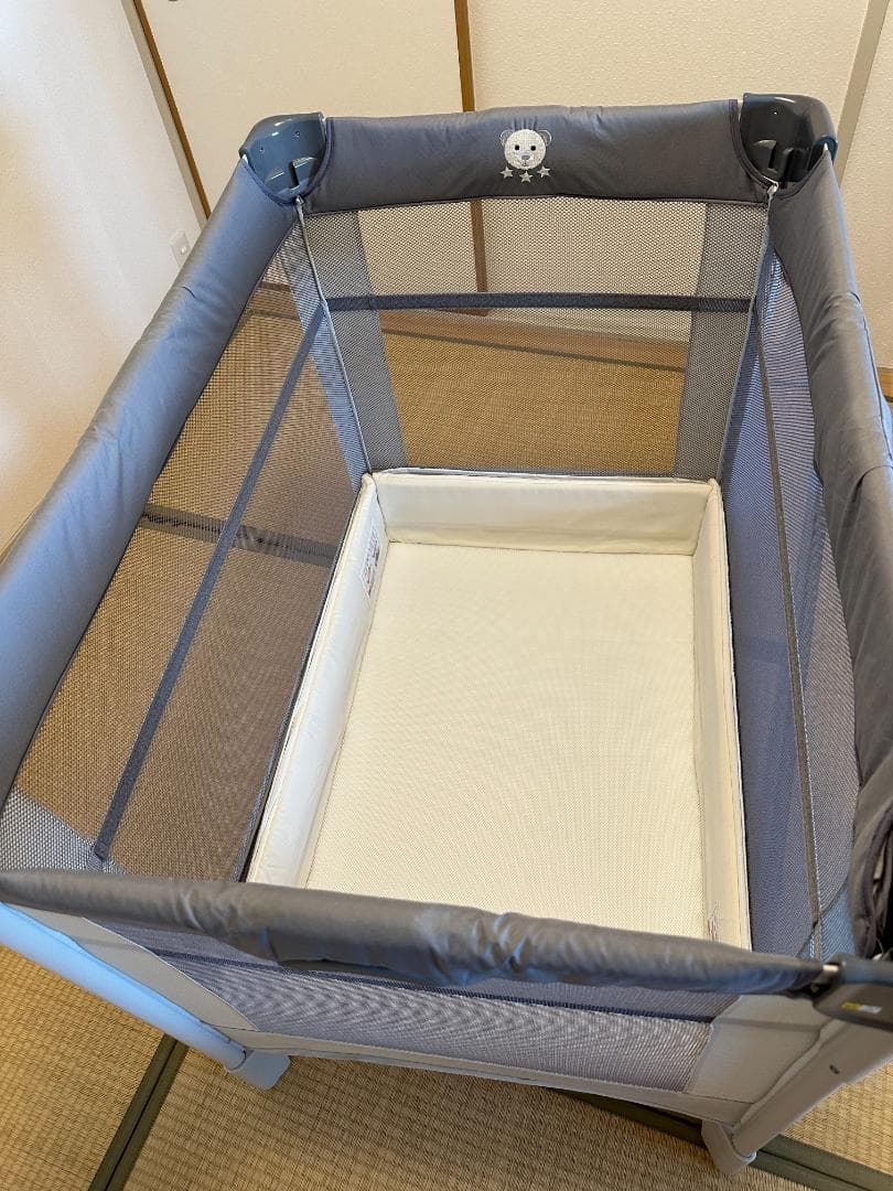 ココネル　エアー Aprica ミニベビーベッド