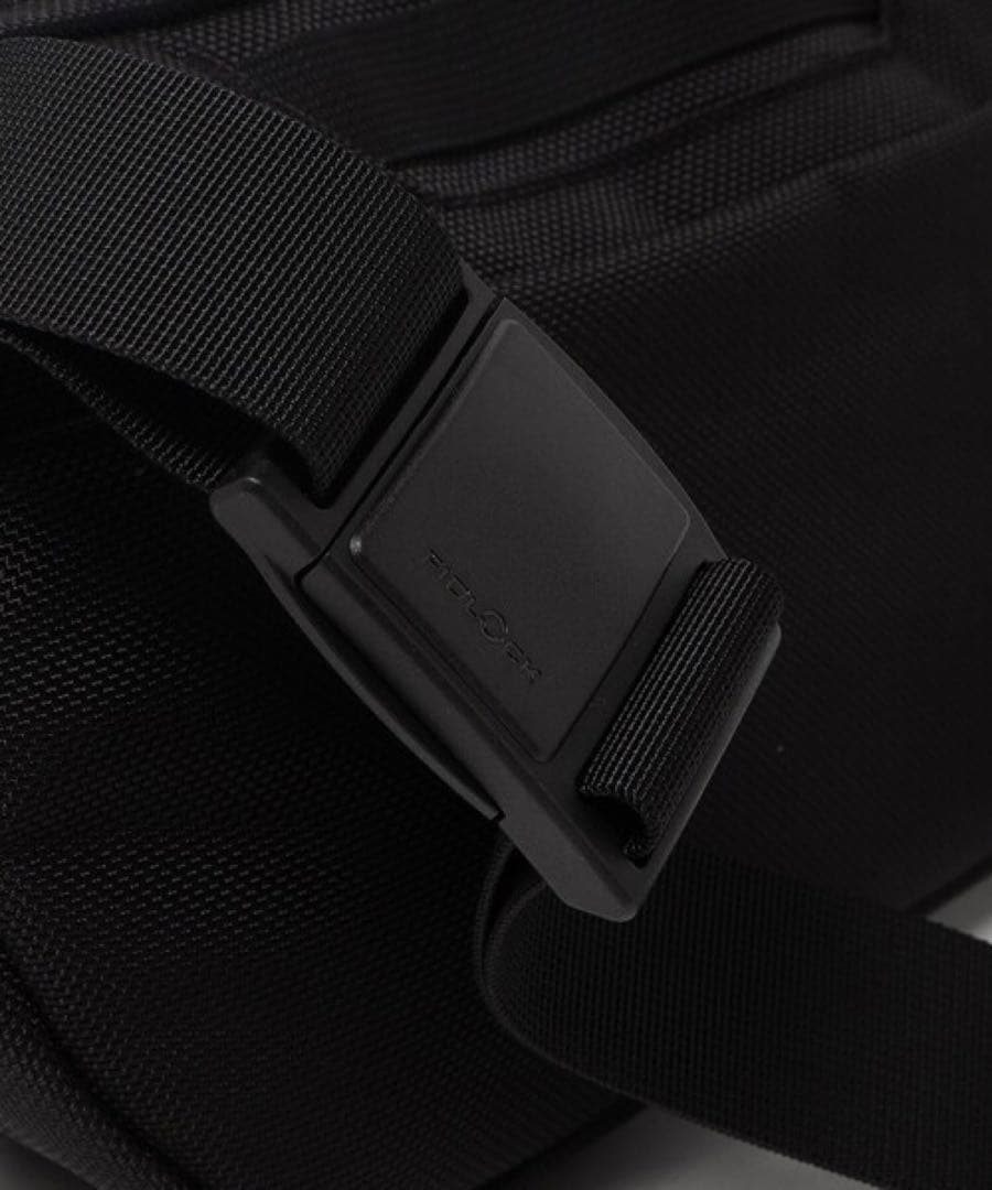 ＜Aer＞ DAY SLING 3L/スリングバッグ　【未使用品】