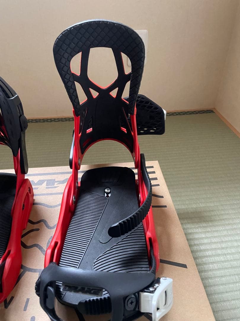スノーボード DRAKE FIFTY LTD Italian Red M