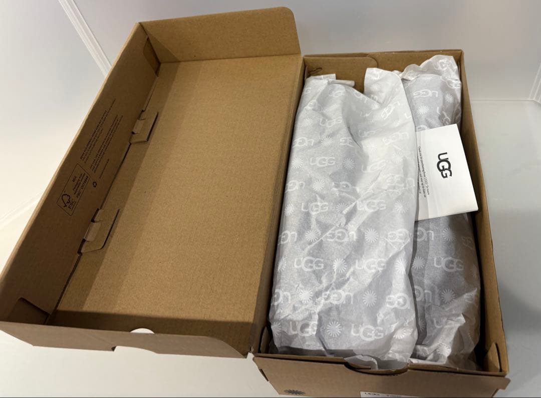 UGG アグ アンスレー モカシン ライトハウスUS8 25cm