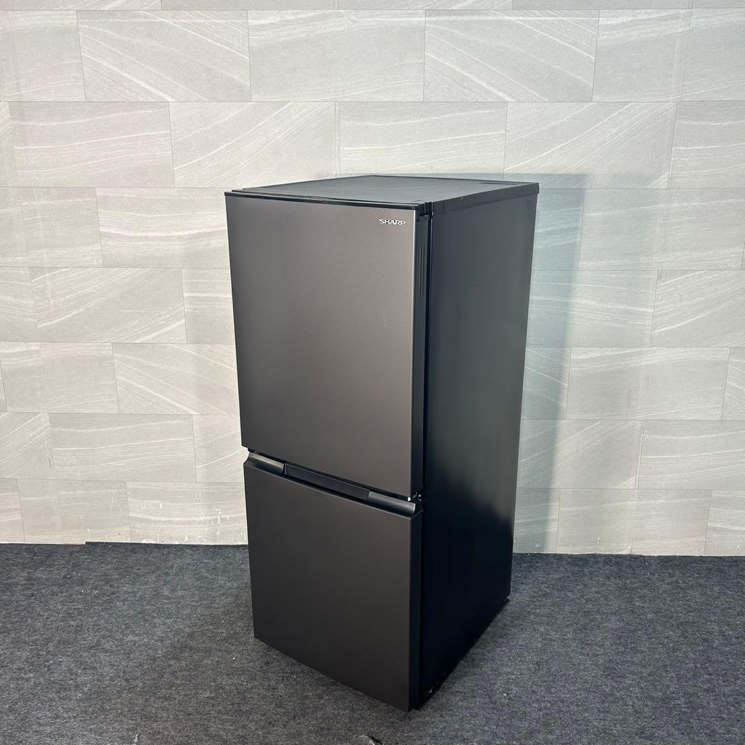 SHARP 冷蔵庫 152L どっちもドア 2023年 高年式 単身 d3615