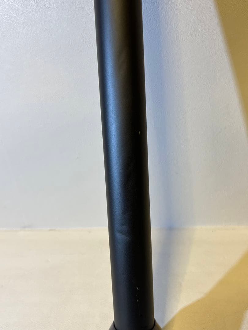 動作品ダイソンコードレス掃除機 dyson sv12 V10 Q8